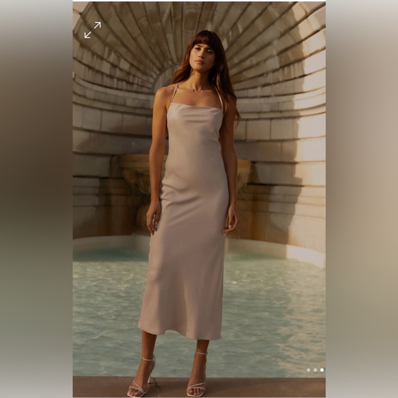 Meshki satin maxi dress NEW - Picture 2 of 8